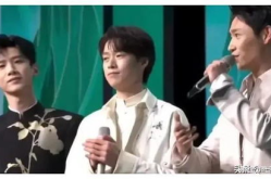 新年娱乐圈吃瓜爆料,明星幕后故事与惊人爆料